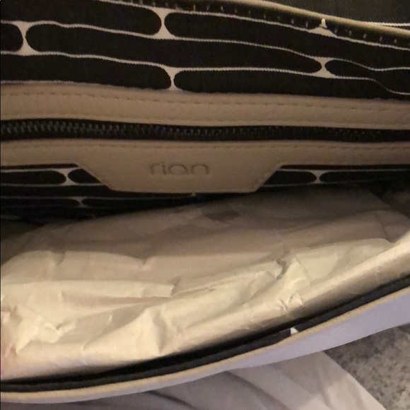 New!! Rian leather crossbody bag - Picture 3 of 4